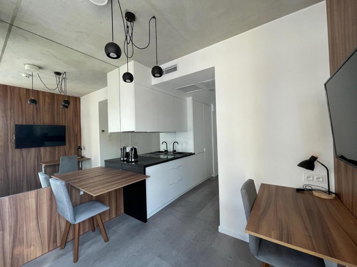 Legnicka Business Apartments Wroclaw Bagian luar foto